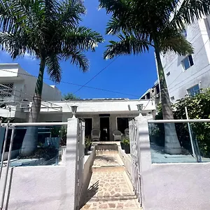 Bed & Breakfast Airport, Cartagena