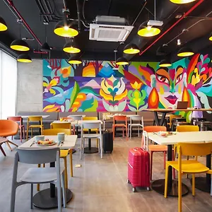Ibis Budget Marly Colombie